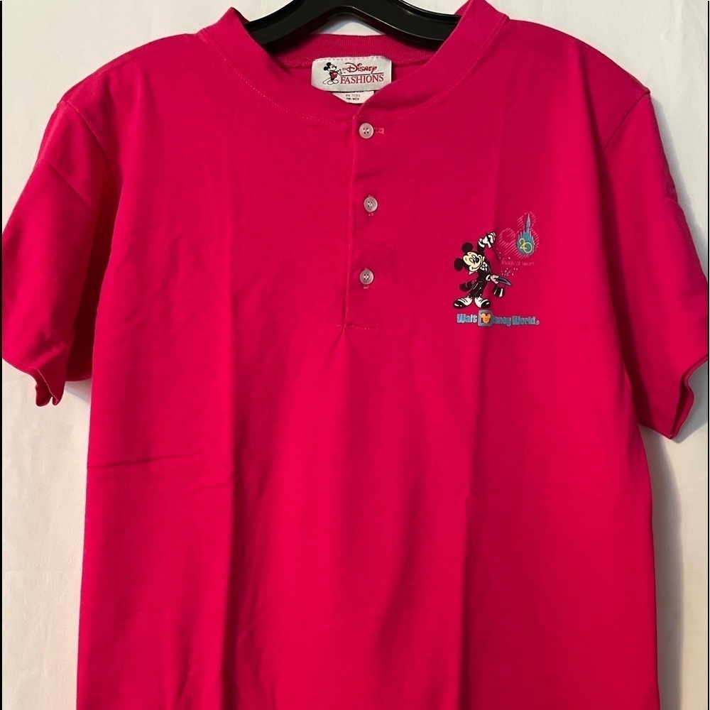 DISNEY FASHIONS Pink Mickey Mouse‎ 20 Year Henley SS Tee Vintage Size S/M